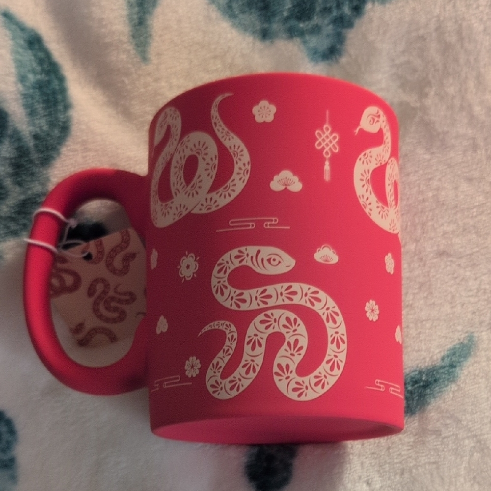 Red Snake Design Mug - Picture 5 of 7